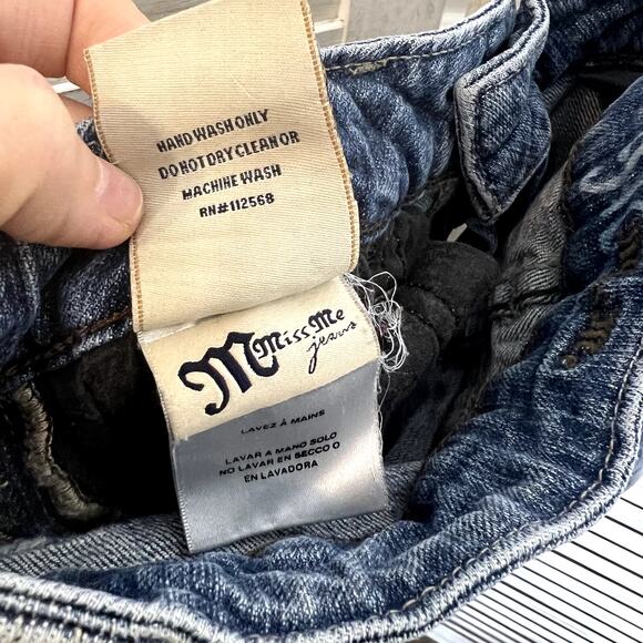 MISS ME JP4738 Women's Fleur De Lis Boot Cut Distressed Jeans Med Wash 27 - Picture 9 of 16
